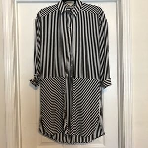 Black and white striped shirt/dress